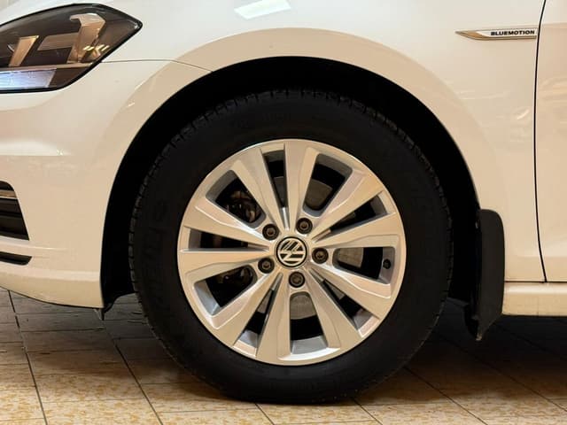 Volkswagen Golf i Örebro