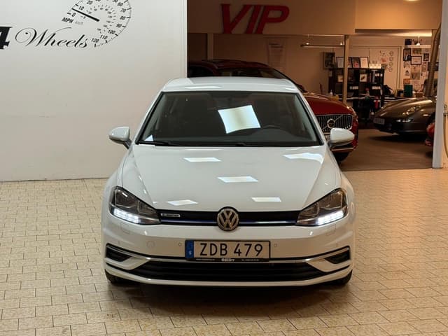 Volkswagen Golf i Örebro