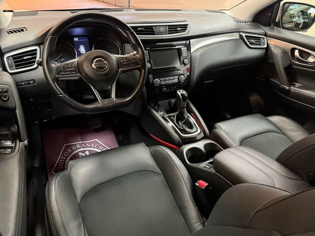 Nissan Qashqai i Örebro