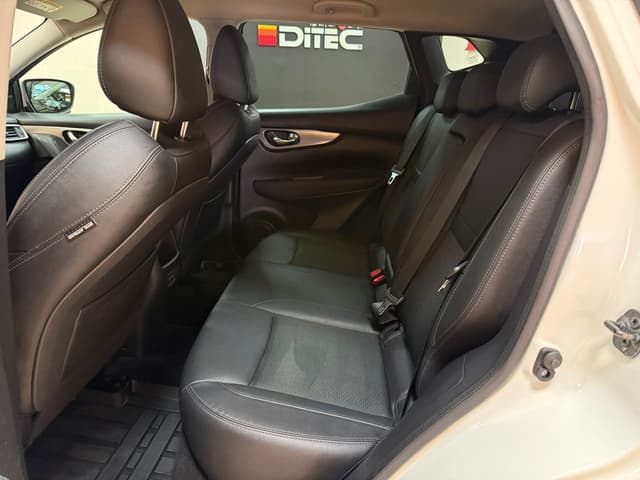 Nissan Qashqai i Örebro