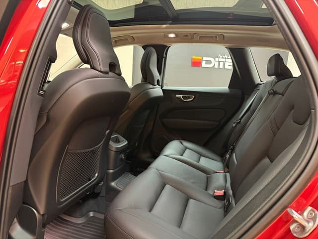 Volvo XC60 i Örebro