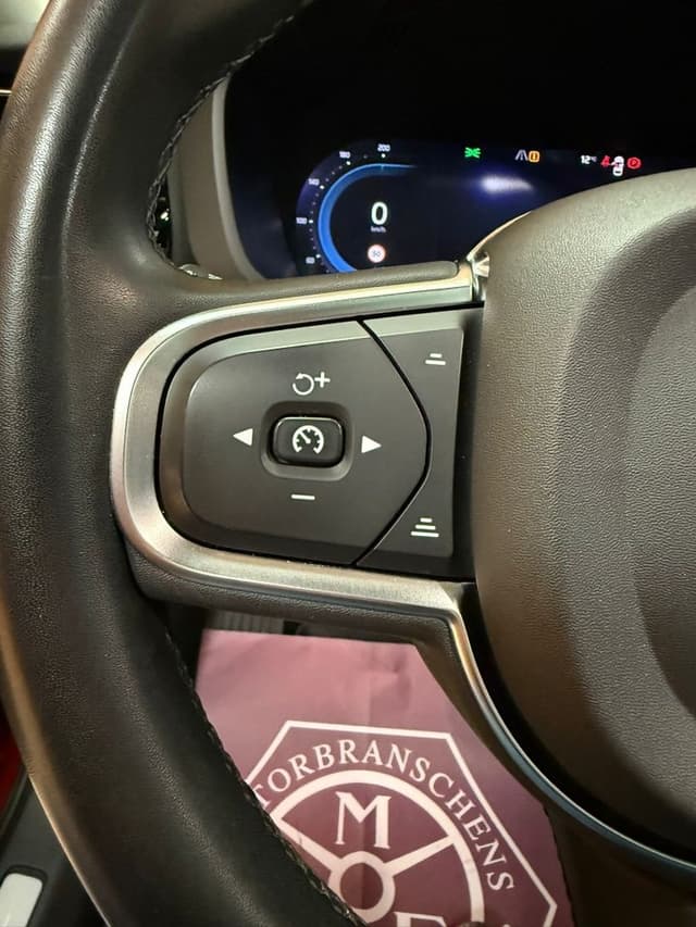 Volvo XC60 i Örebro