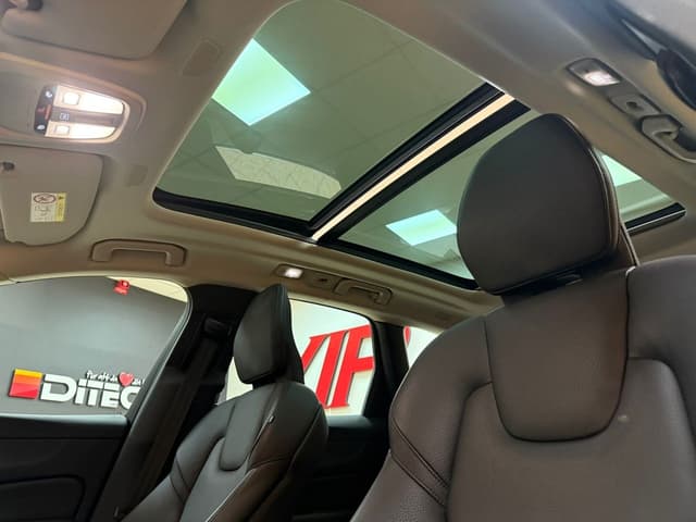 Volvo XC60 i Örebro